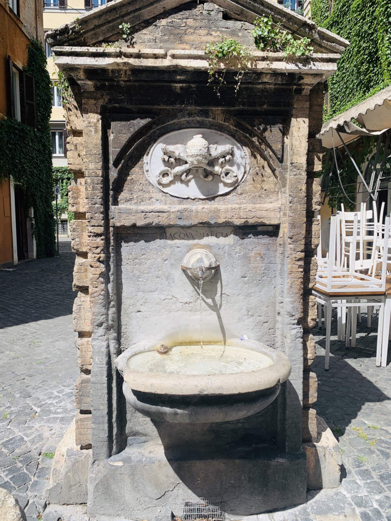 Trinkbrunnen Rom